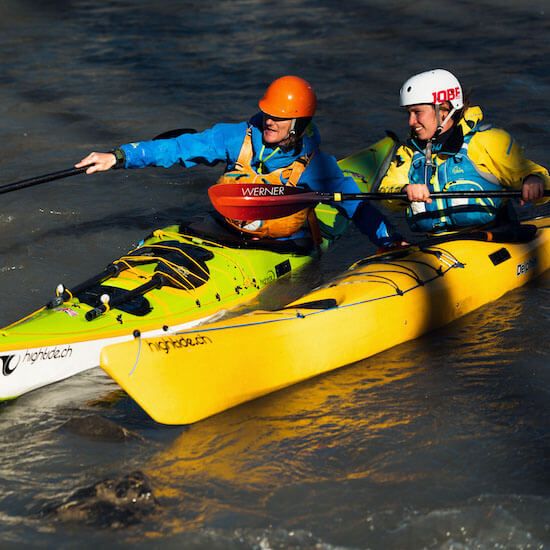 Coaching Seekajak Auf Dem Fluss 550x550 1