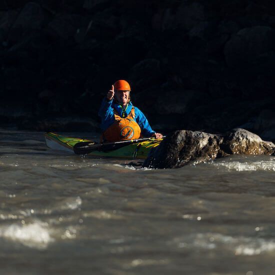 Coaching Seekajak Auf Dem Fluss 550x550 3