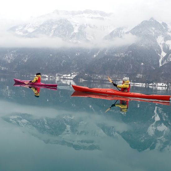 Hightide Winter Kajak Tour Brienzersee Interlaken 550x550 14