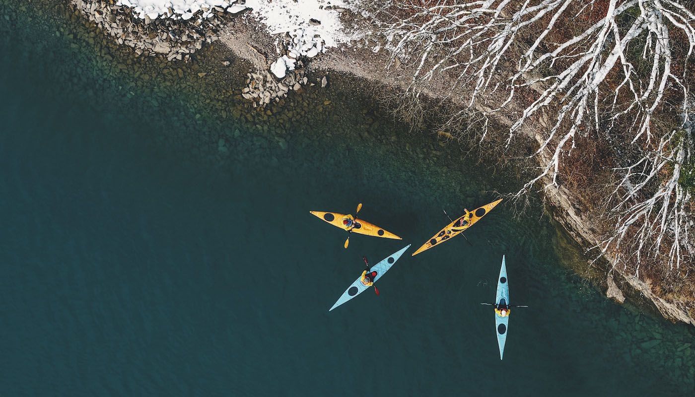 Winterkayak Coastline Drone 1400x800 1